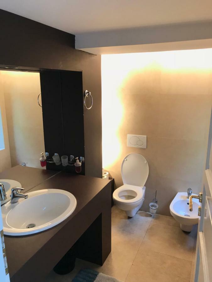 Apartament Dn Pub *